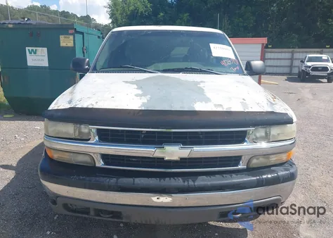 2001 Chevrolet Silverado 1500 из США, поврежденный, VIN 2GCEK19T511324893